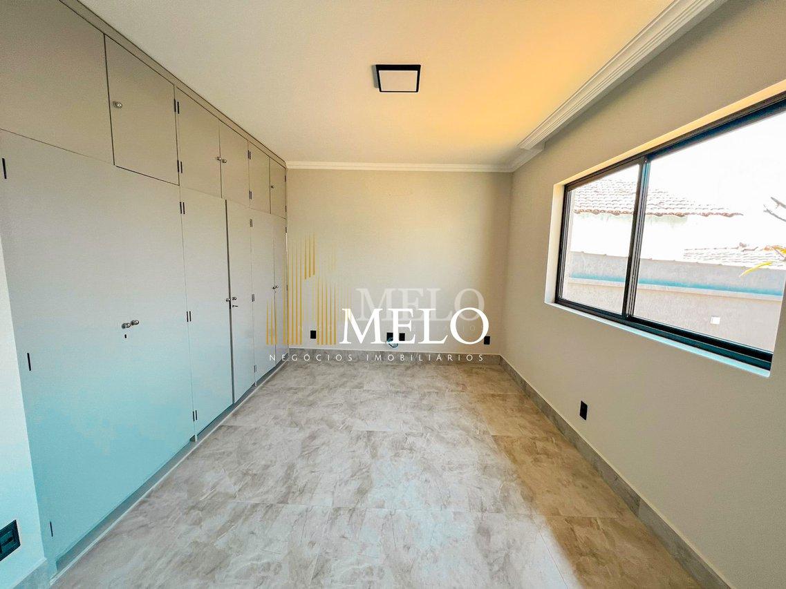 Belíssima casa a venda no Santa Amélia por R$1.450.000,00 - Belo Horizonte - 