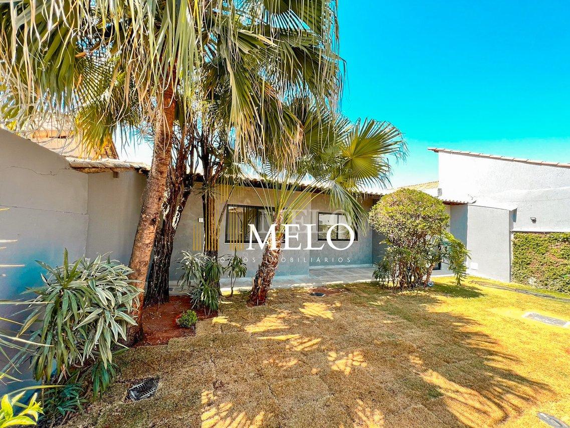 Belíssima casa a venda no Santa Amélia por R$1.450.000,00 - Belo Horizonte - 