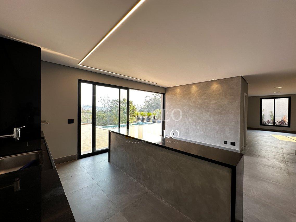 Belíssima Casa no Condomínio Alphaville Vespasiano a venda por R$3.960.000,00 - Vespasiano - 