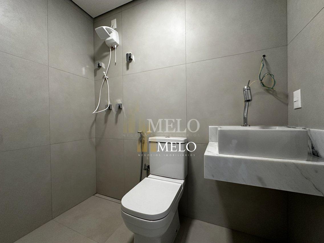 Belíssima Casa no Condomínio Alphaville Vespasiano a venda por R$3.960.000,00 - Vespasiano - 