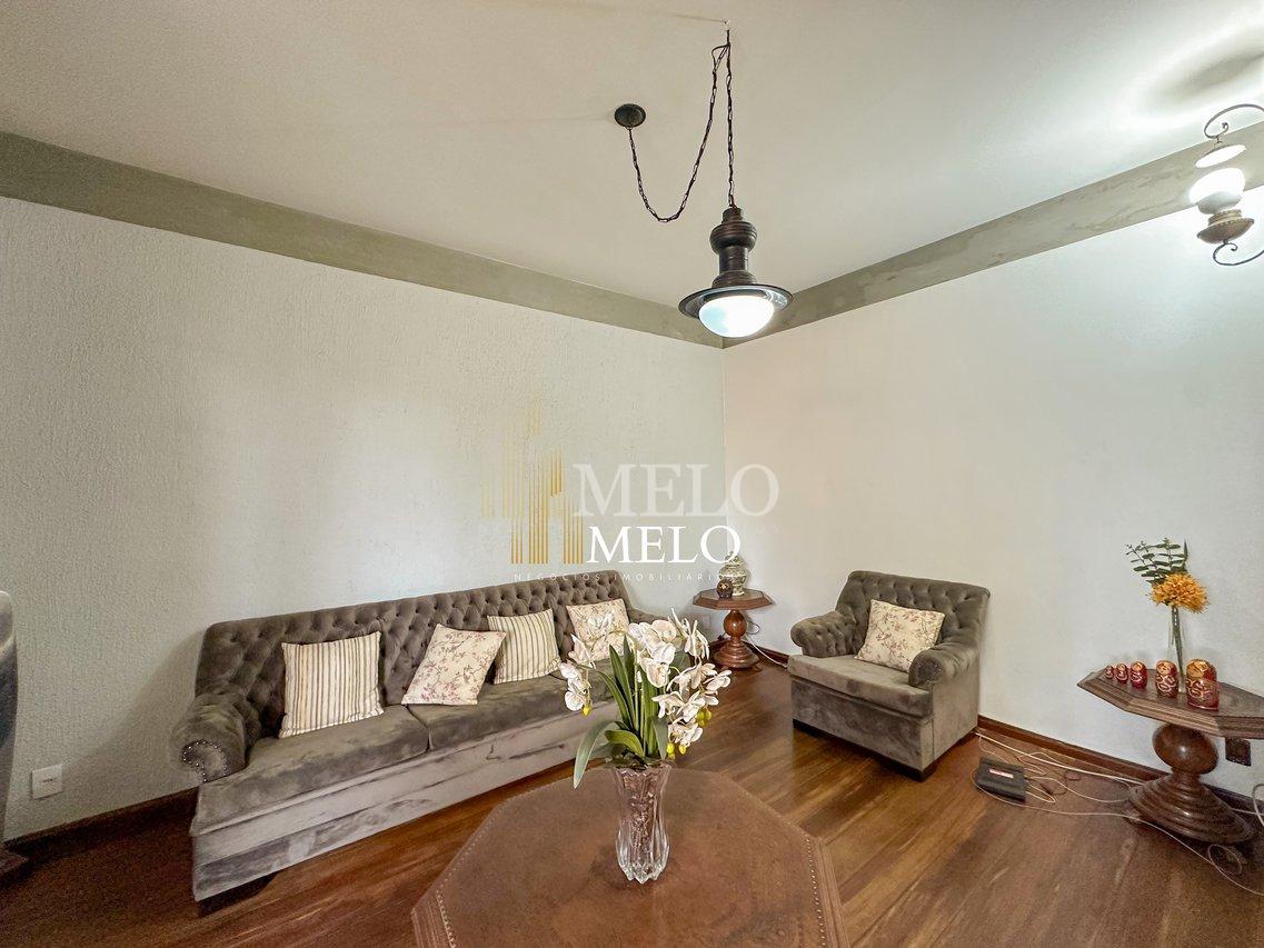 Belíssima casa a venda no Santa Rosa por R$ 1.250.000,00 - Belo Horizonte - 