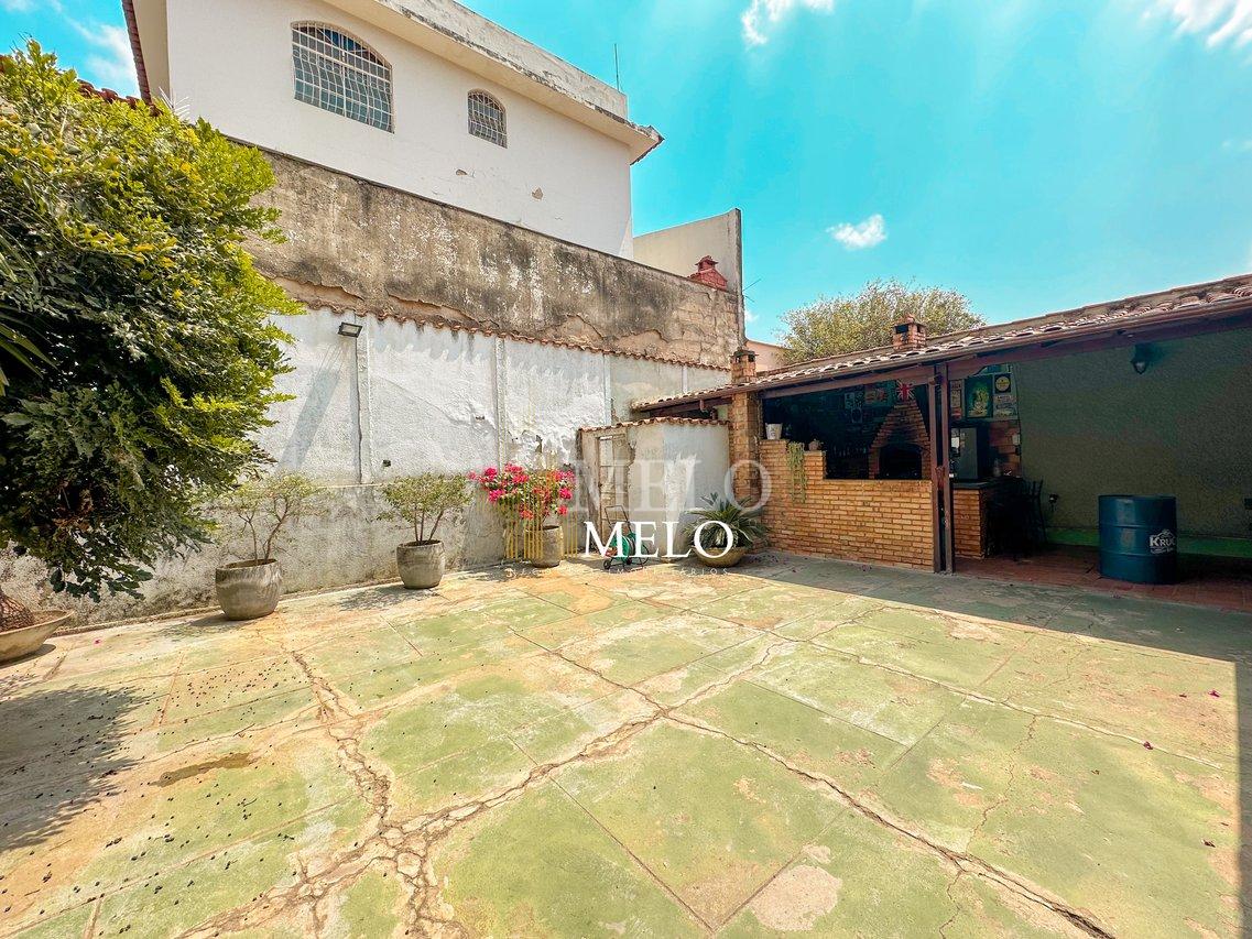 Belíssima casa a venda no Santa Rosa por R$ 1.250.000,00 - Belo Horizonte - 