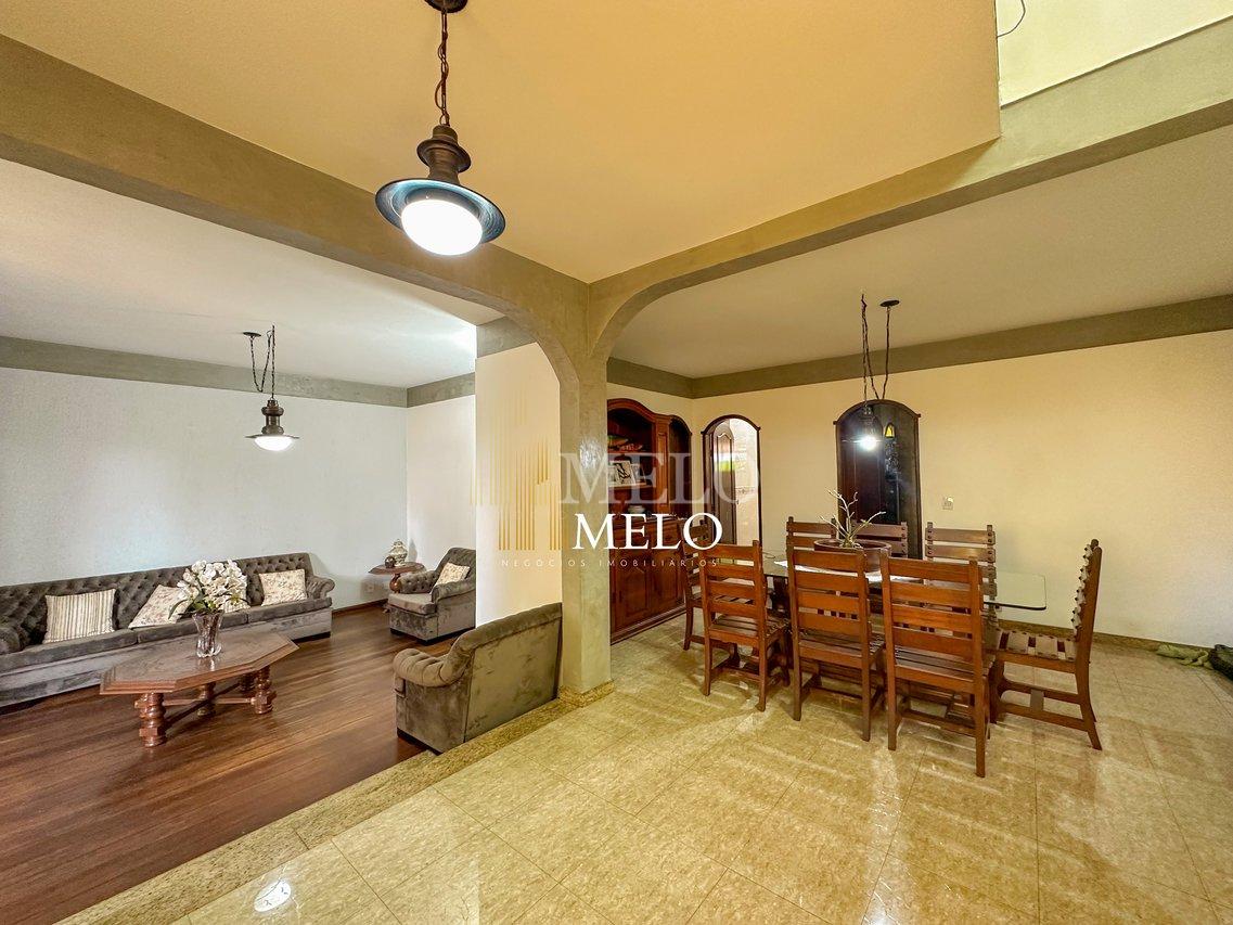 Belíssima casa a venda no Santa Rosa por R$ 1.250.000,00 - Belo Horizonte - 