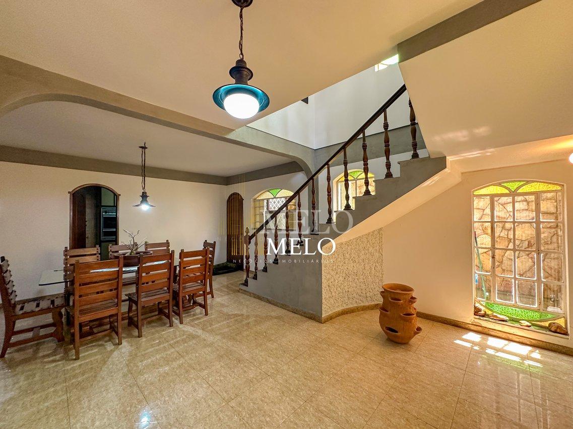 Belíssima casa a venda no Santa Rosa por R$ 1.250.000,00 - Belo Horizonte - 