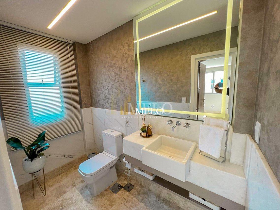 Excelente Apartamento 1 por andar no bairro Itapoã à venda por R$ 2.650.000,00 - Belo Horizonte - 