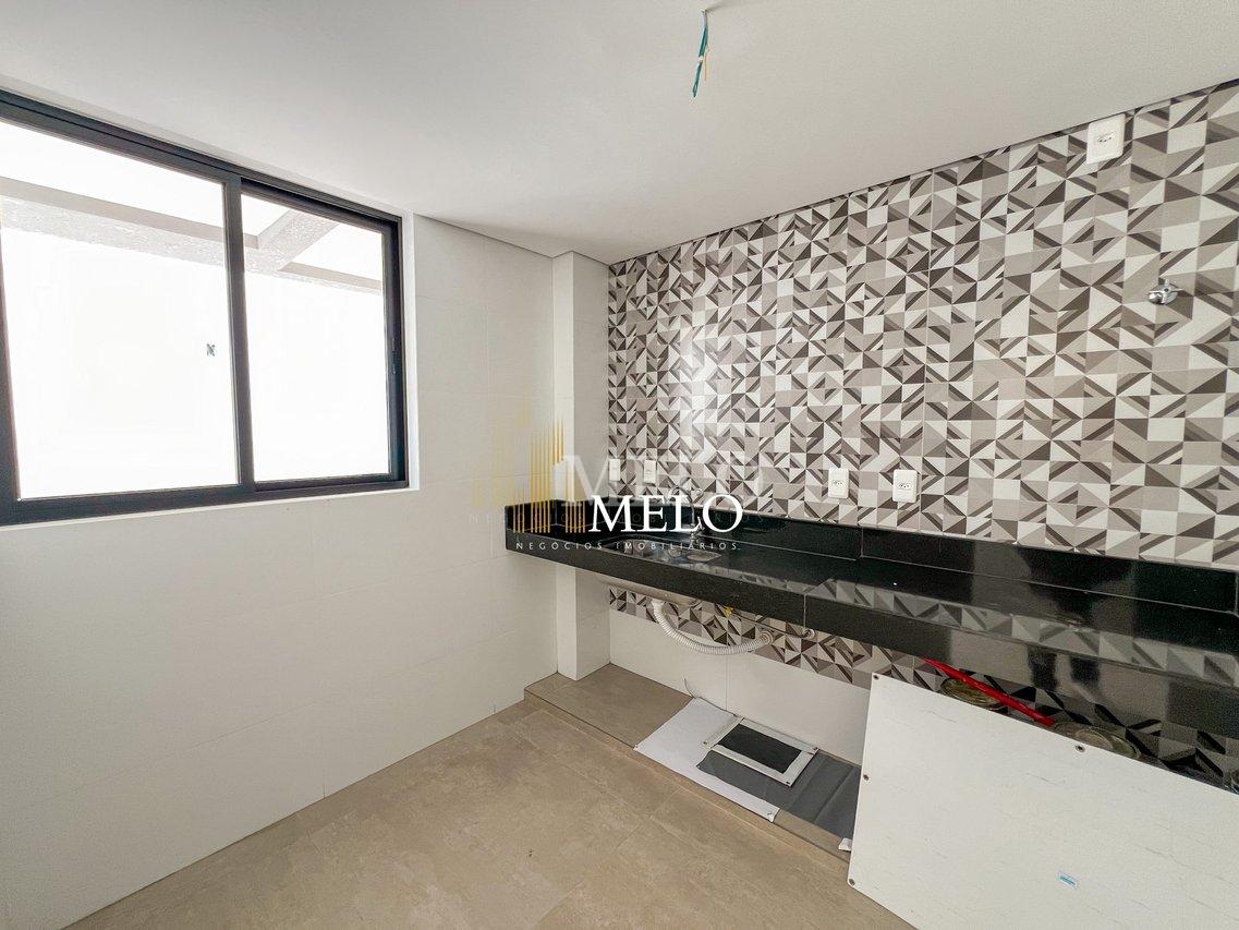 Belíssima Casa Geminada a venda no Planalto por R$740.000,00 - Belo Horizonte - 
