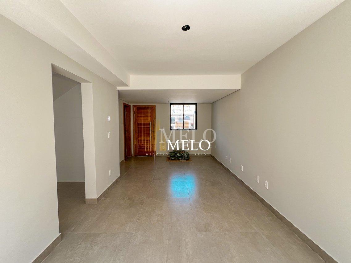 Belíssima Casa Geminada a venda no Planalto por R$740.000,00 - Belo Horizonte - 