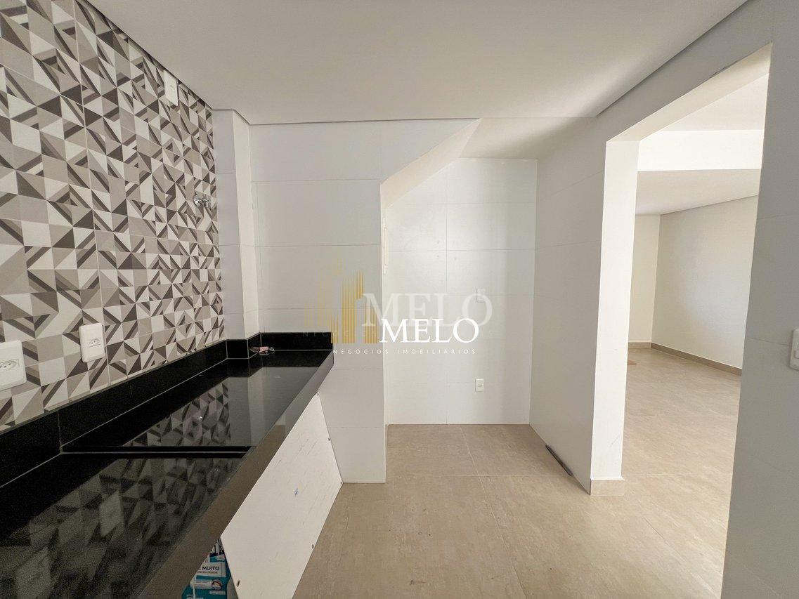 Belíssima Casa Geminada a venda no Planalto por R$740.000,00 - Belo Horizonte - 