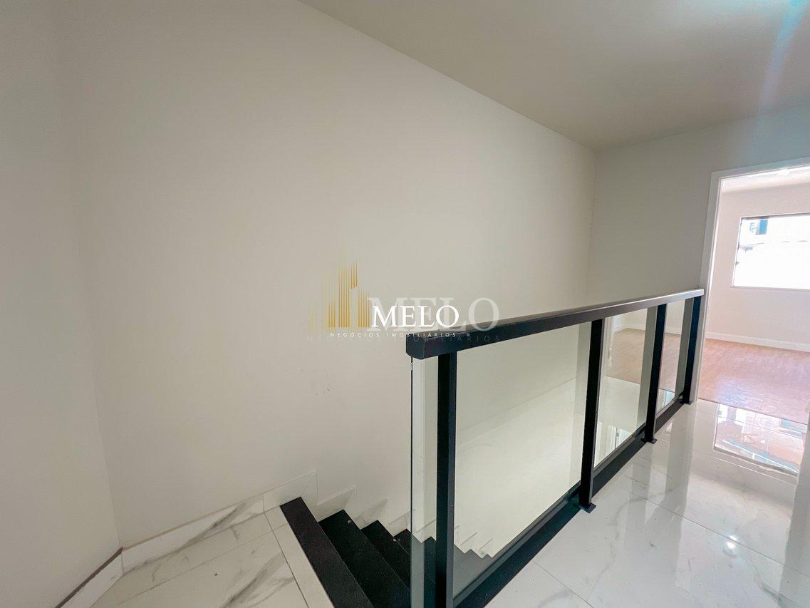 Belíssima Casa Geminada a venda no Floramar por R$595.000,00 - Belo Horizonte - 