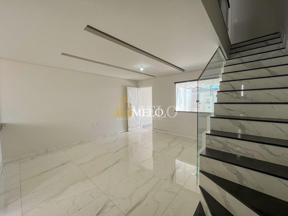Belíssima Casa Geminada a venda no Floramar por R$595.000,00 - Belo Horizonte - 