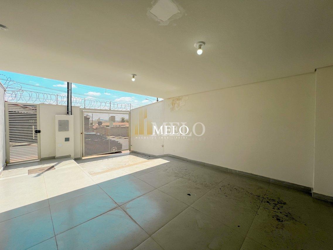 Belíssima Casa Geminada a venda no Floramar por R$595.000,00 - Belo Horizonte - 