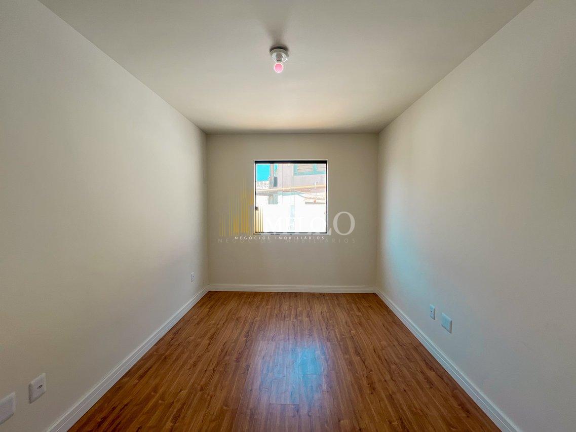 Belíssima Casa Geminada a venda no Floramar por R$595.000,00 - Belo Horizonte - 