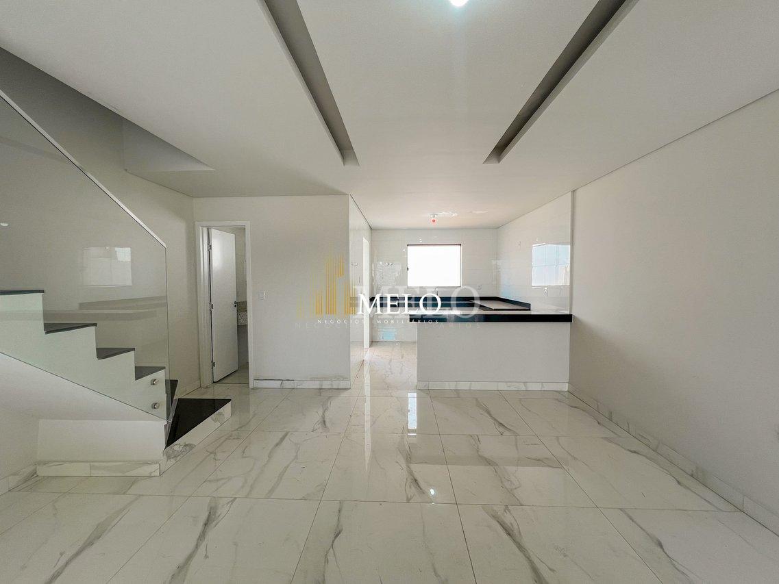 Belíssima Casa Geminada a venda no Floramar por R$595.000,00 - Belo Horizonte - 