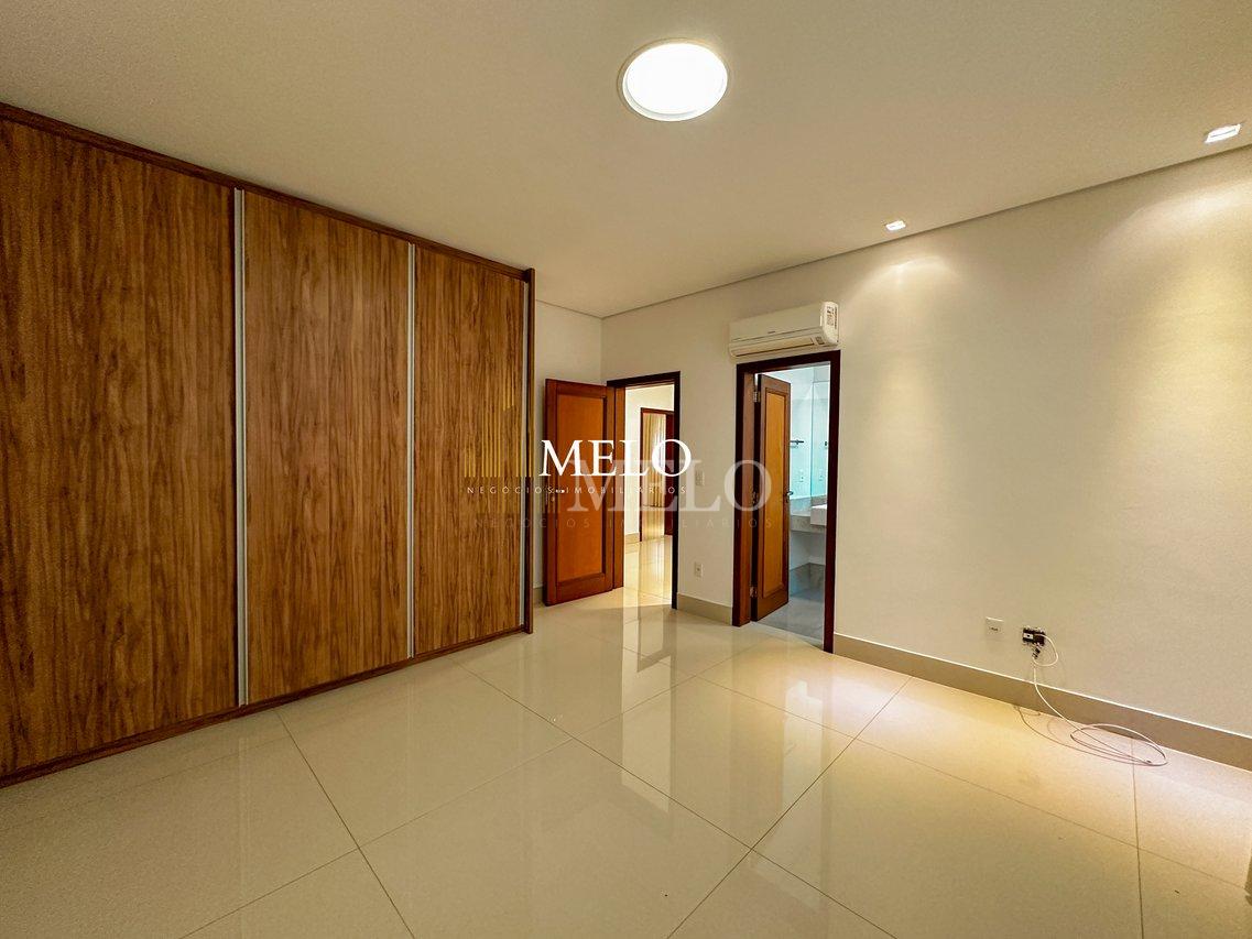 Belíssima casa a venda no Bandeirantes por R$5.500.000 - Belo Horizonte - 