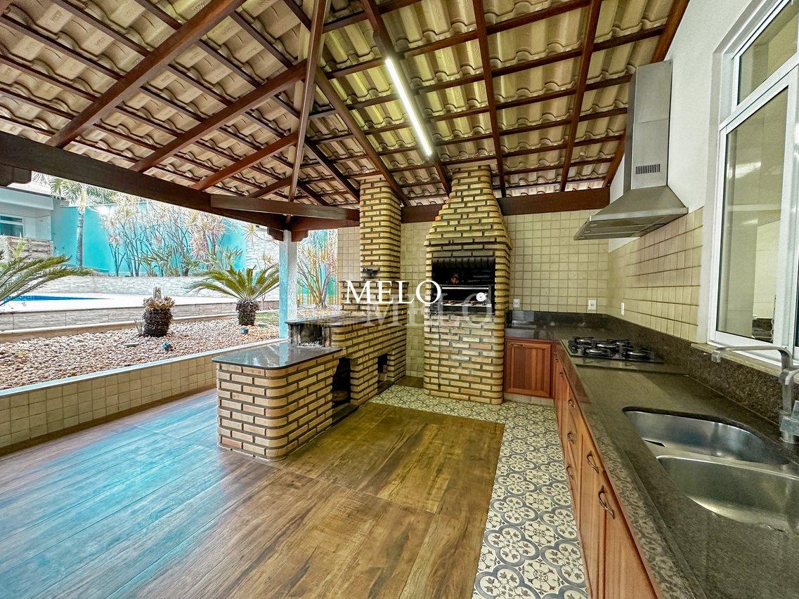 Belíssima casa a venda no Bandeirantes por R$5.500.000 - Belo Horizonte - 