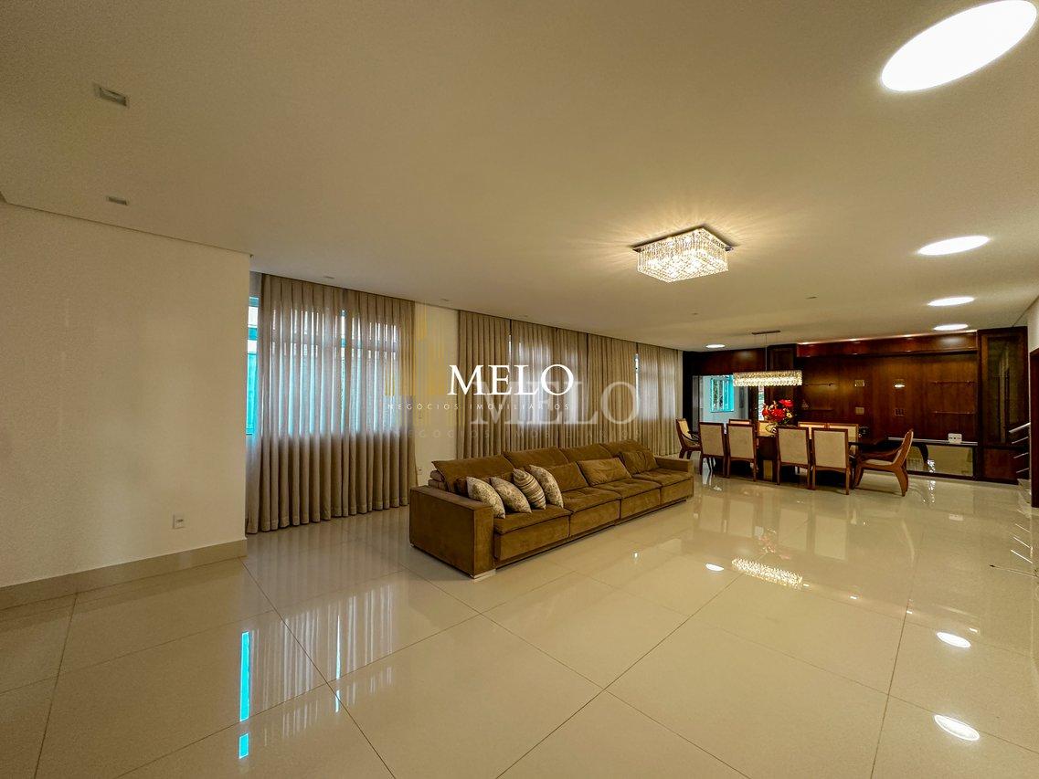 Belíssima casa a venda no Bandeirantes por R$5.500.000 - Belo Horizonte - 