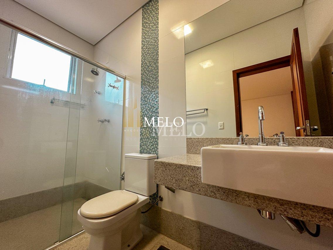 Belíssima casa a venda no Bandeirantes por R$5.500.000 - Belo Horizonte - 