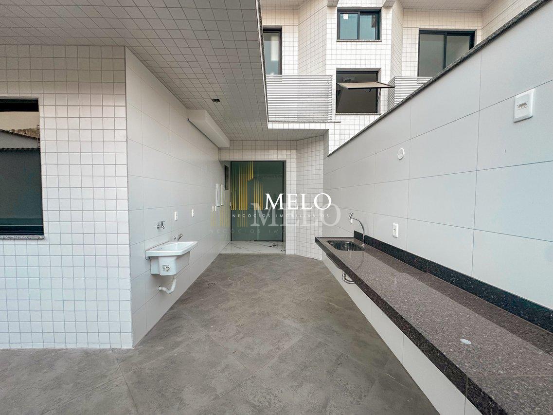 Excelente Área Privativa alto padrão à Venda no Itapoa por R$ 1.240.000,00 - Belo Horizonte - 