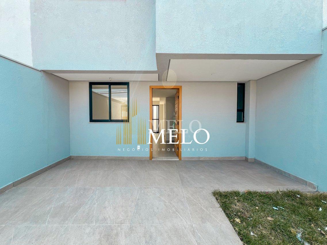 Belíssima casa TRIPLEX a venda no Planalto por R$720.000,00 - Belo Horizonte - 