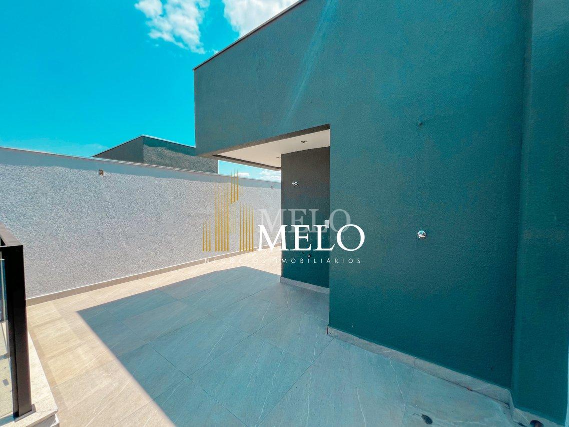 Belíssima casa TRIPLEX a venda no Planalto por R$720.000,00 - Belo Horizonte - 