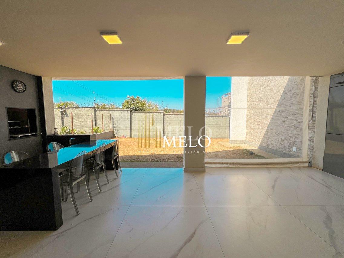 Belíssima casa a venda em Condomínio no VILLAS PARK II VESPASIANO por R$1.800.000,00 - Vespasiano - 
