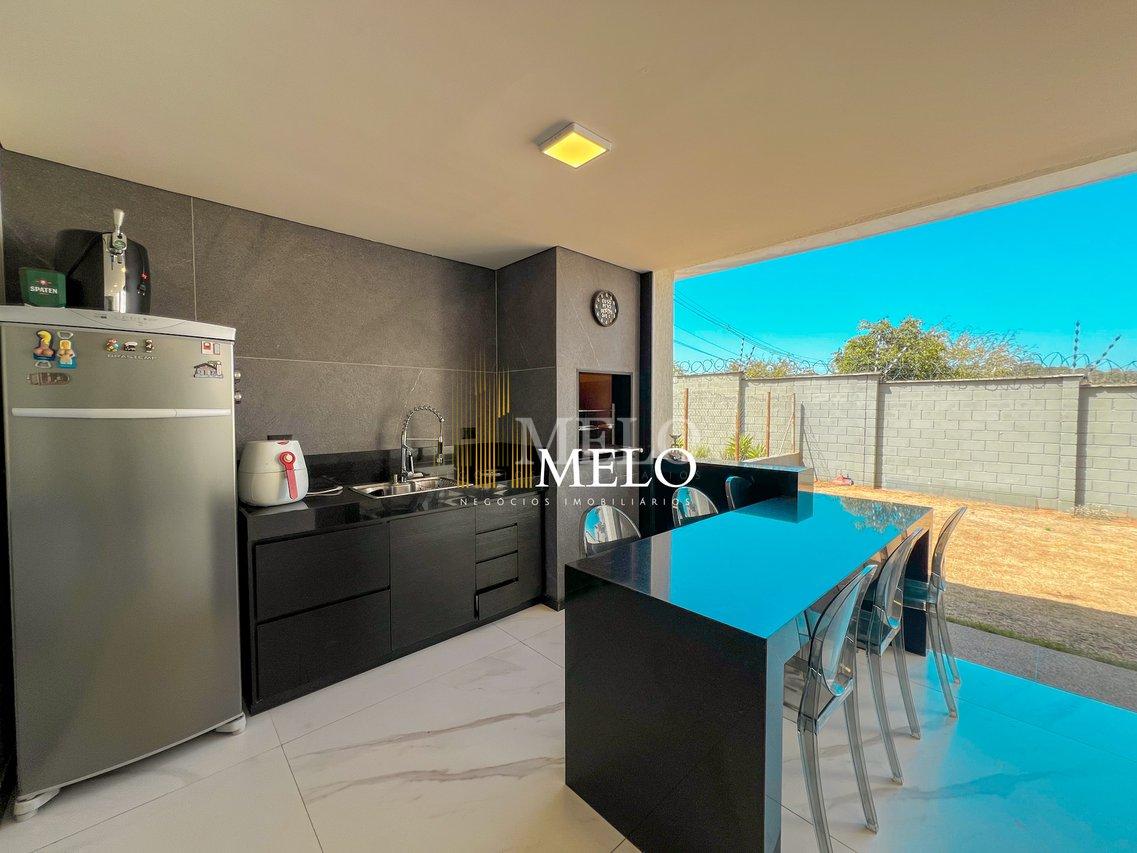 Belíssima casa a venda em Condomínio no VILLAS PARK II VESPASIANO por R$1.800.000,00 - Vespasiano - 