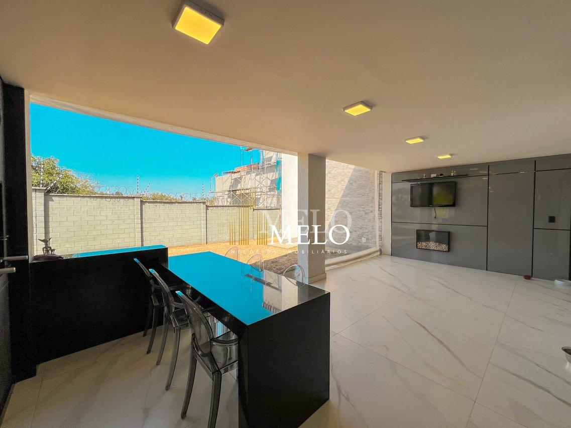 Belíssima casa a venda em Condomínio no VILLAS PARK II VESPASIANO por R$1.800.000,00 - Vespasiano - 