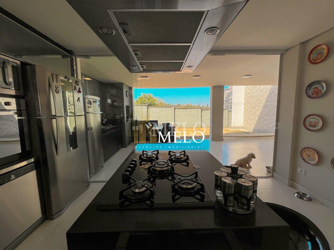 Belíssima casa a venda em Condomínio no VILLAS PARK II VESPASIANO por R$1.800.000,00 - Vespasiano - 