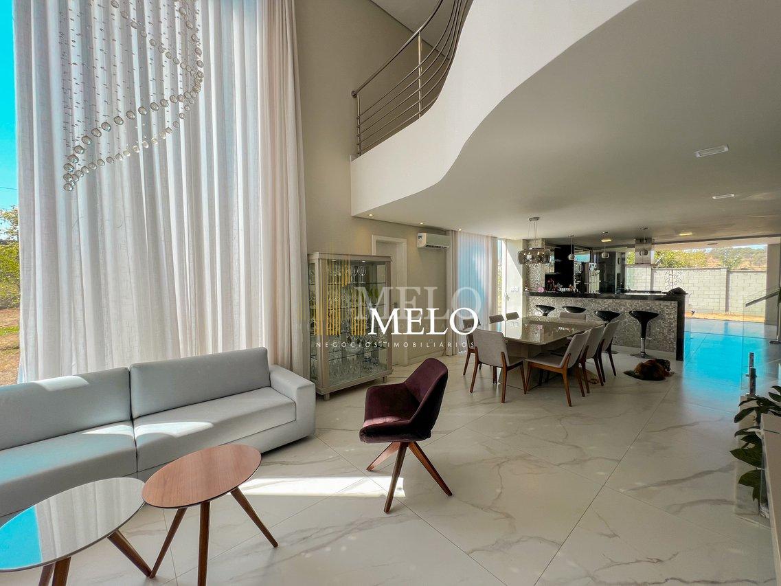 Belíssima casa a venda em Condomínio no VILLAS PARK II VESPASIANO por R$1.800.000,00 - Vespasiano - 