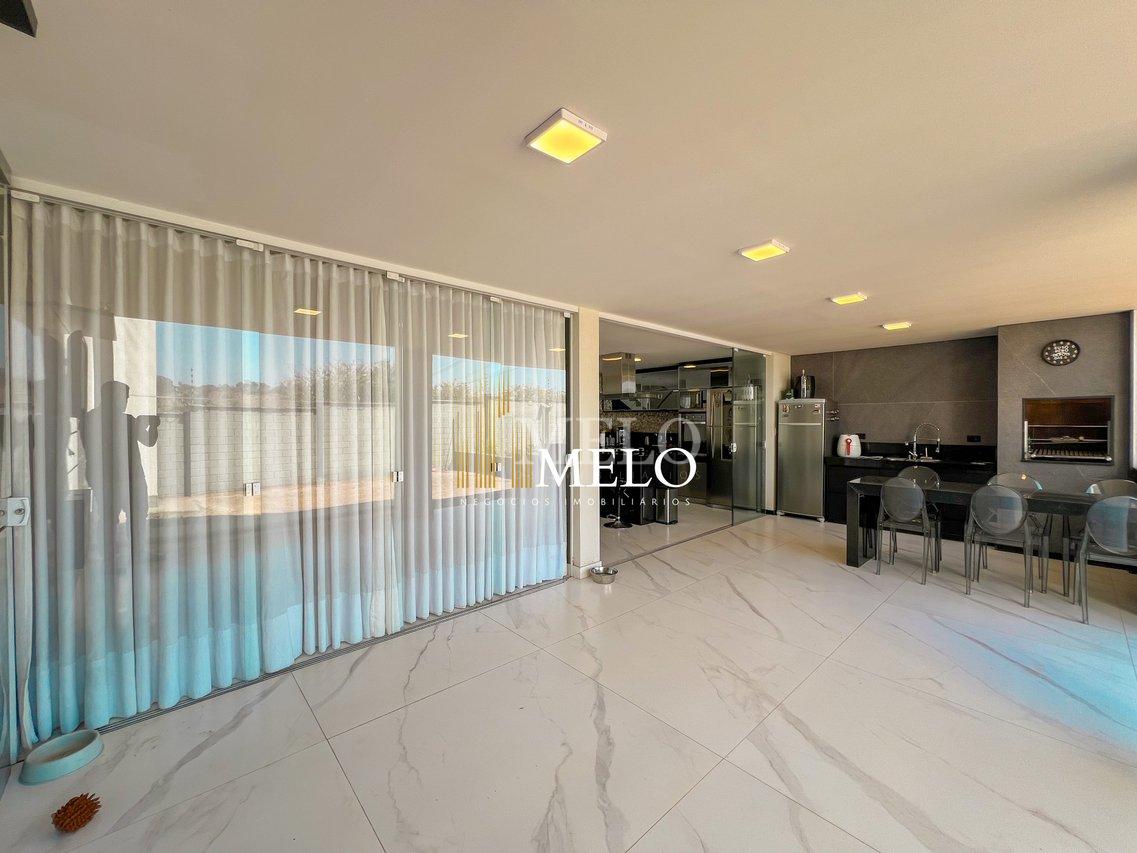 Belíssima casa a venda em Condomínio no VILLAS PARK II VESPASIANO por R$1.800.000,00 - Vespasiano - 