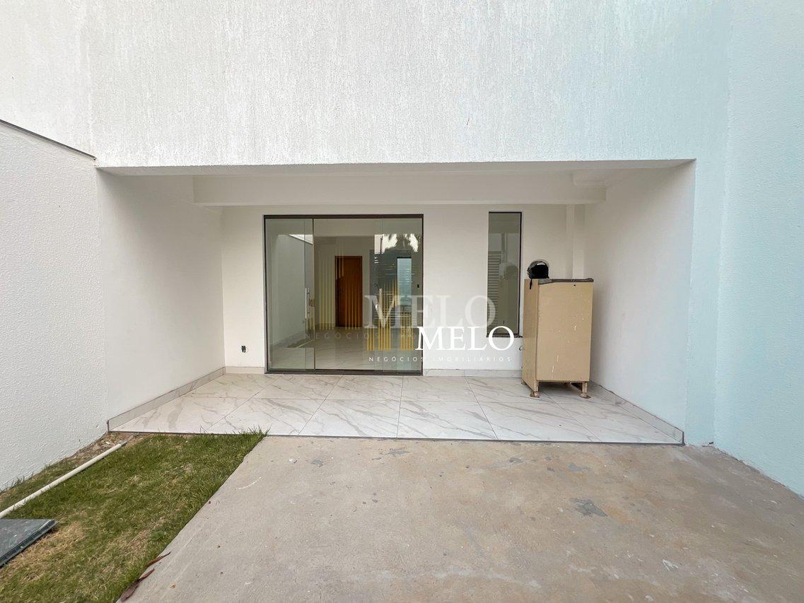 Belíssima casa Geminada à venda no Santa Amélia por R$ 650.000,00 - Belo Horizonte - 