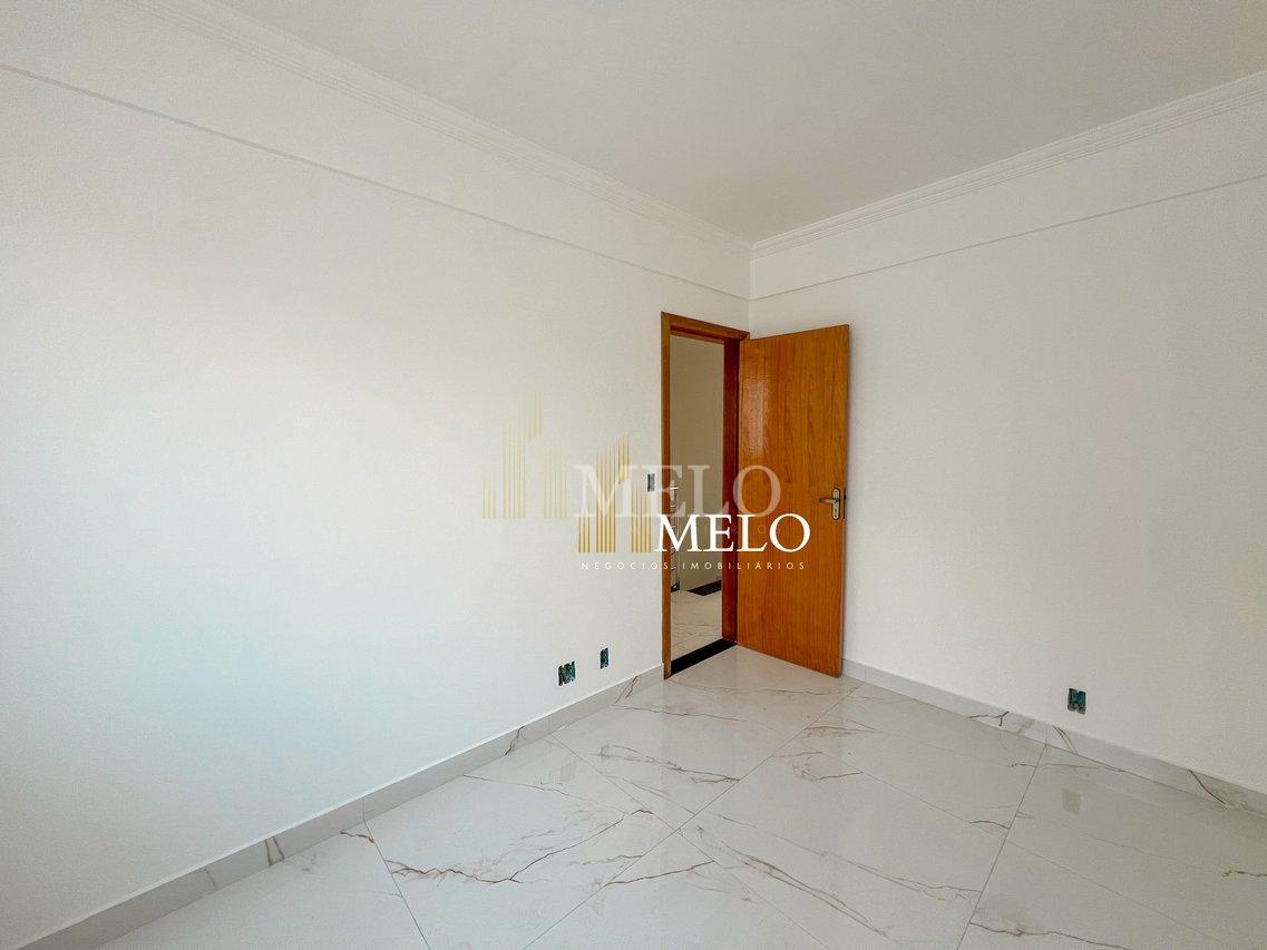 Belíssima casa Geminada à venda no Santa Amélia por R$ 650.000,00 - Belo Horizonte - 