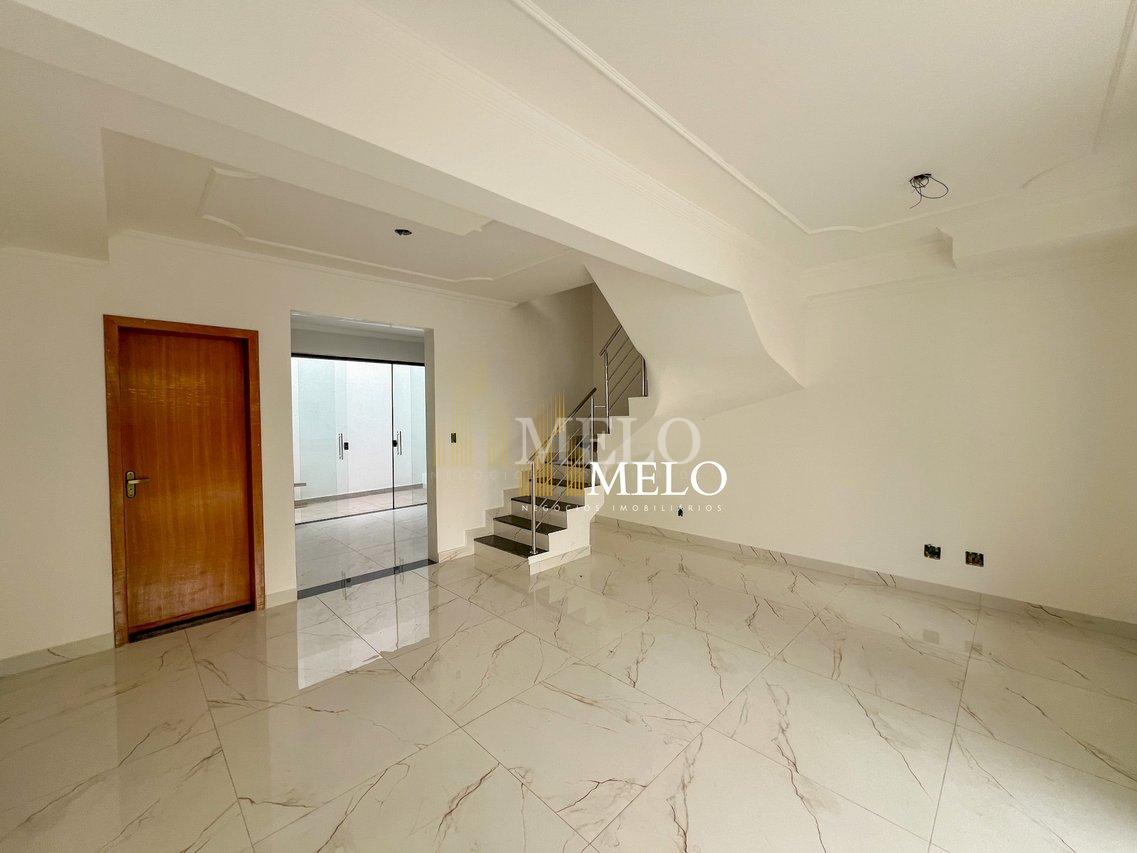 Belíssima casa Geminada à venda no Santa Amélia por R$ 650.000,00 - Belo Horizonte - 