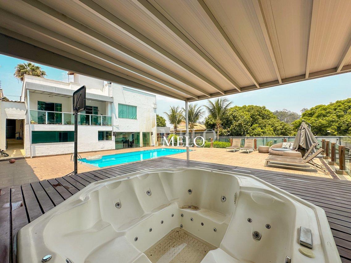 Belíssima casa a venda no TREVO por R$ 2.800.000,00 - Belo Horizonte - 