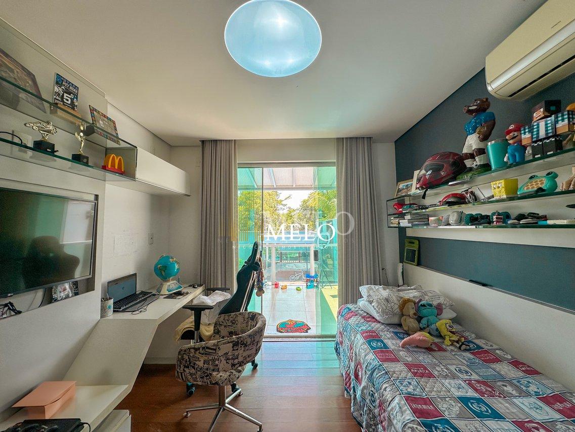 Belíssima casa a venda no TREVO por R$ 2.800.000,00 - Belo Horizonte - 