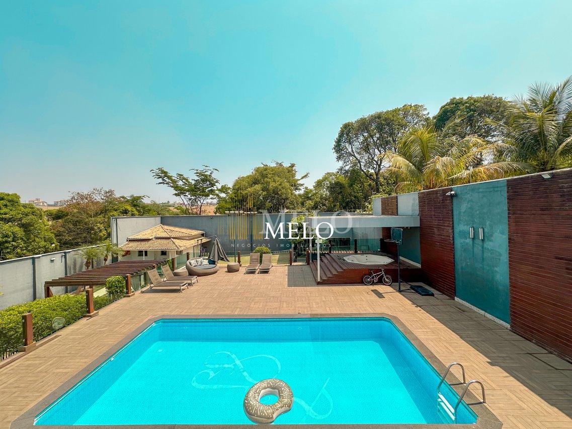 Belíssima casa a venda no TREVO por R$ 2.800.000,00 - Belo Horizonte - 