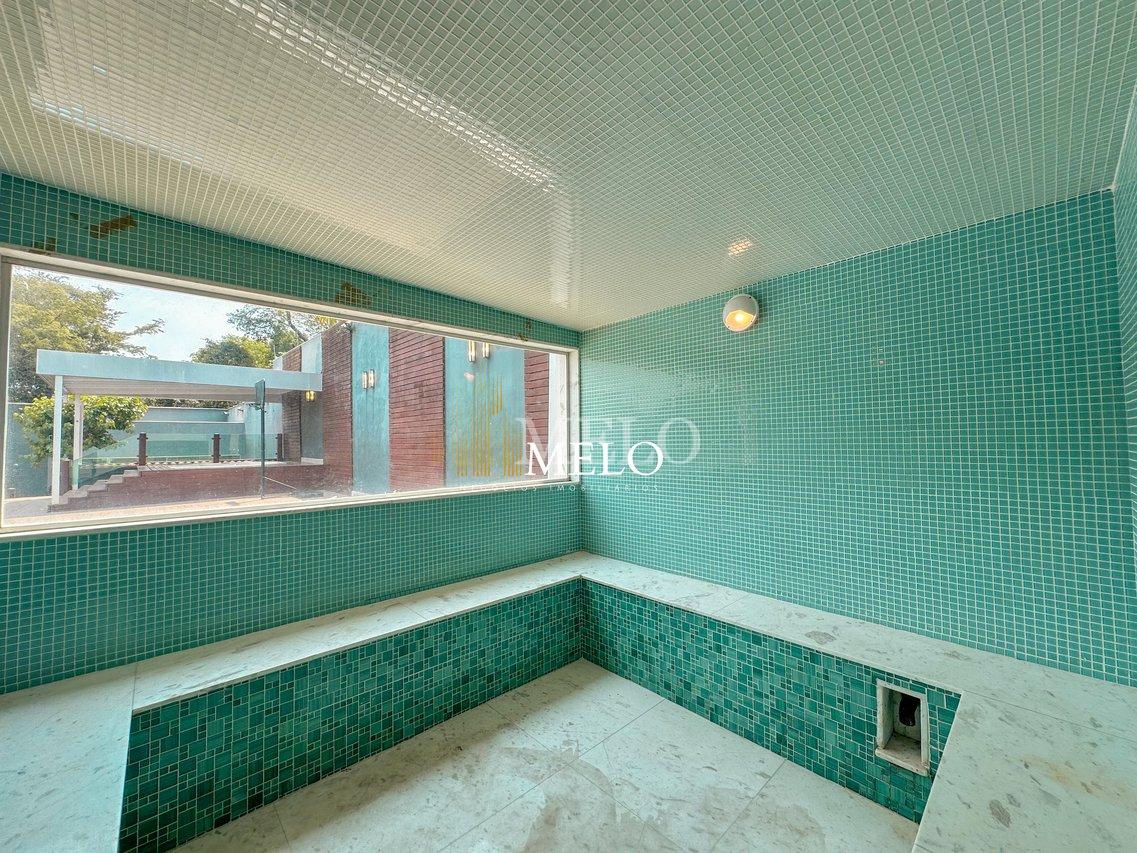 Belíssima casa a venda no TREVO por R$ 2.800.000,00 - Belo Horizonte - 