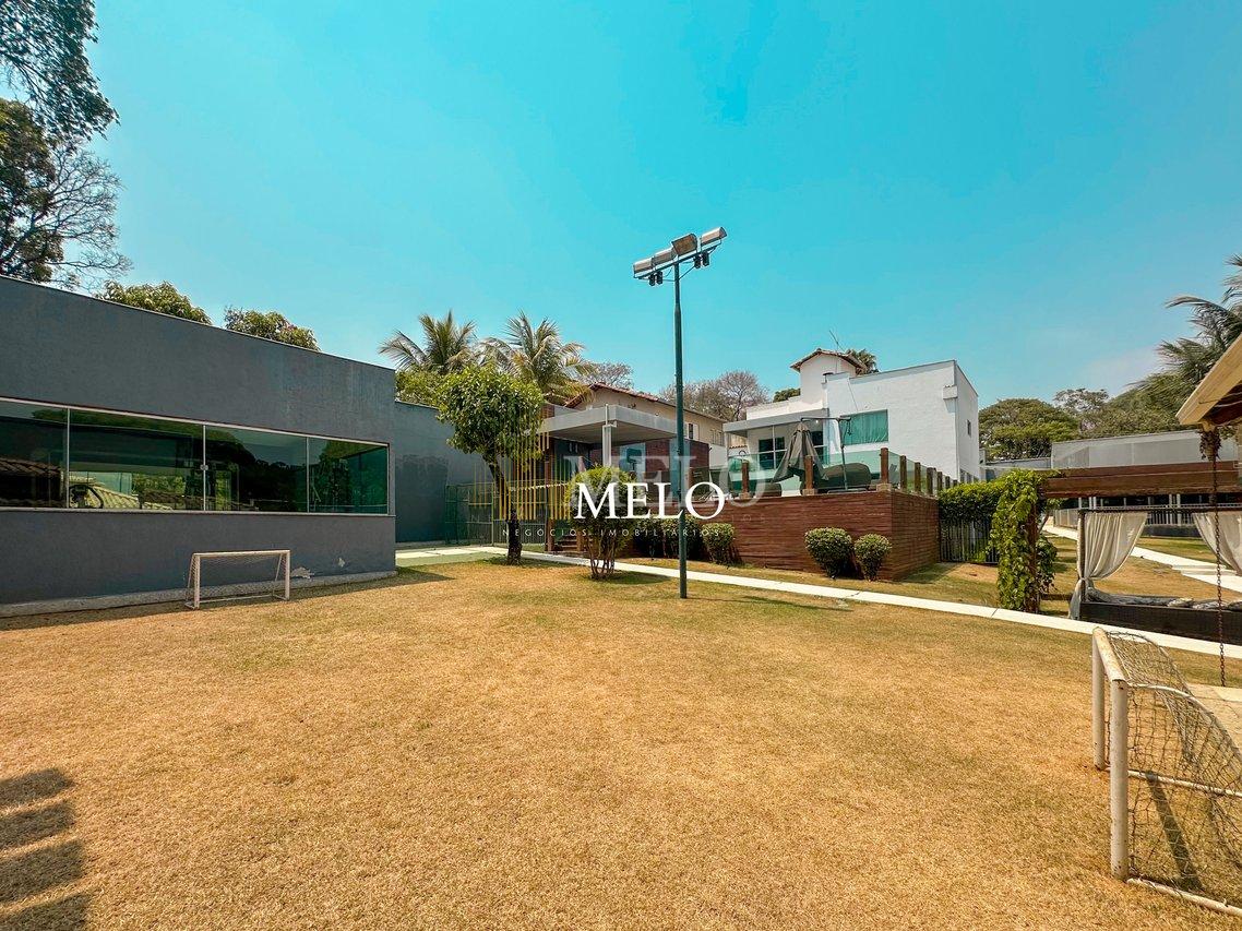 Belíssima casa a venda no TREVO por R$ 2.800.000,00 - Belo Horizonte - 