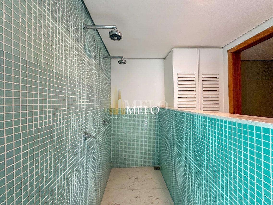 Belíssima casa a venda no TREVO por R$ 2.800.000,00 - Belo Horizonte - 