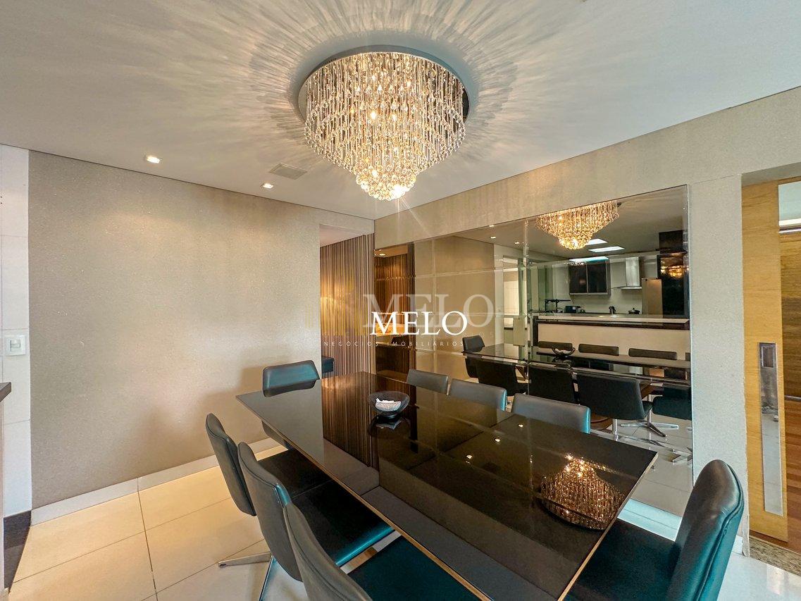 Belíssima casa a venda no TREVO por R$ 2.800.000,00 - Belo Horizonte - 