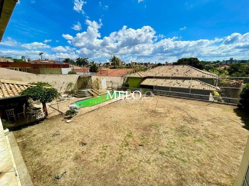 Belíssima casa a venda no São Luiz por R$1.850.000,00 - Belo Horizonte - 