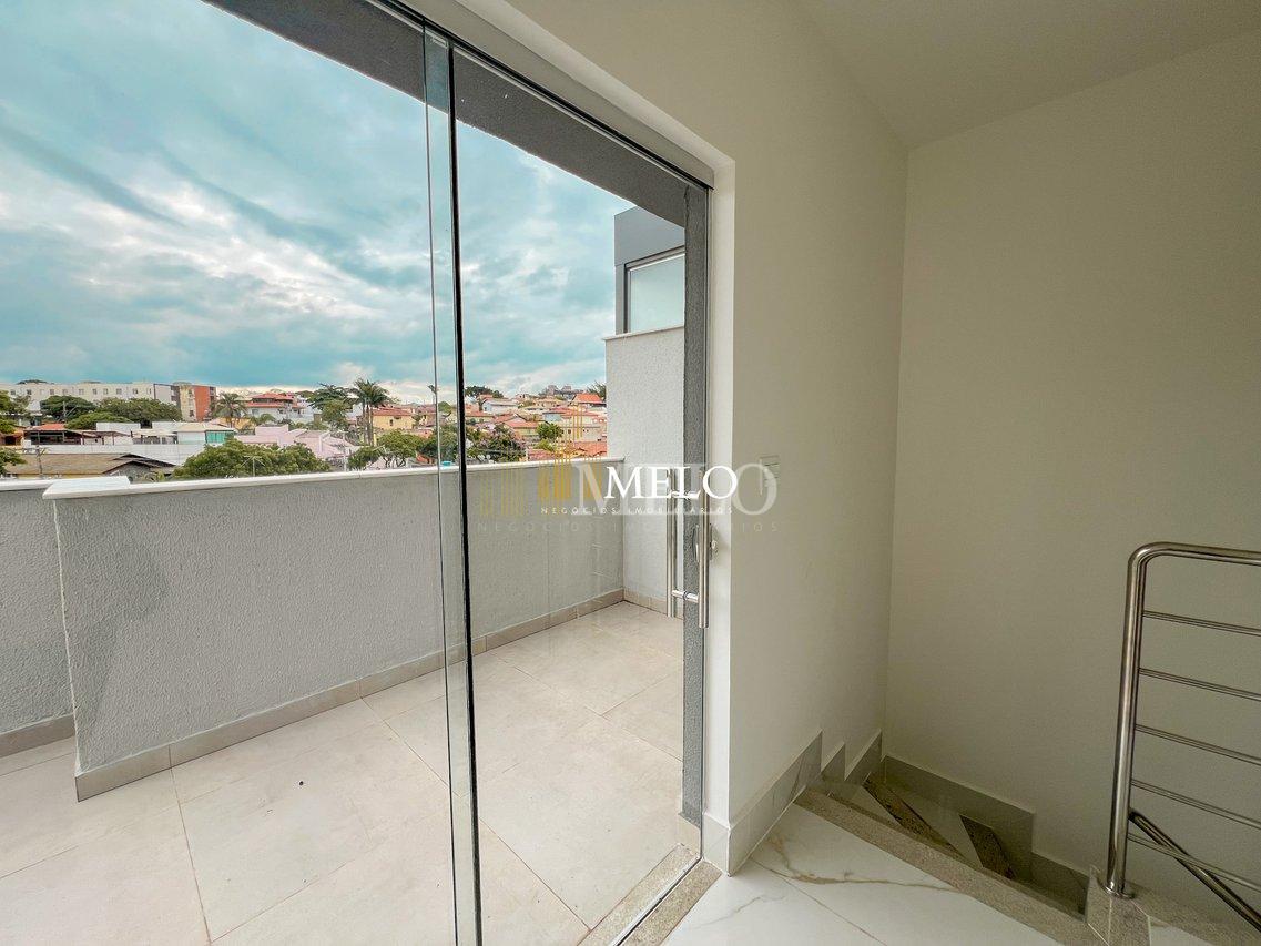 Excelente Cobertura no Copacabana à venda por R$ 569.000,00 - Belo Horizonte - 