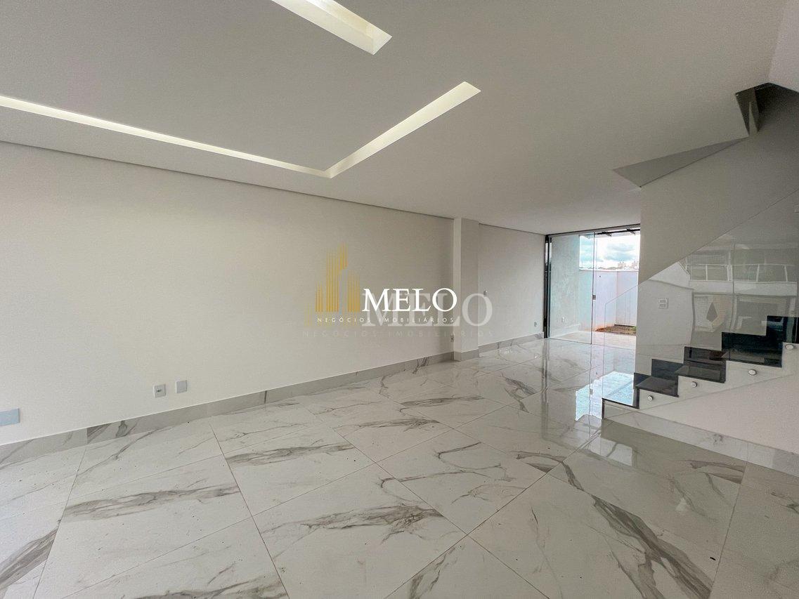 Belíssima casa a venda no Santa Branca por R$ 850.000,00 - Belo Horizonte - 
