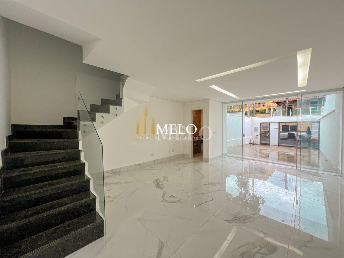 Belíssima casa a venda no Santa Branca por R$ 850.000,00 - Belo Horizonte - 
