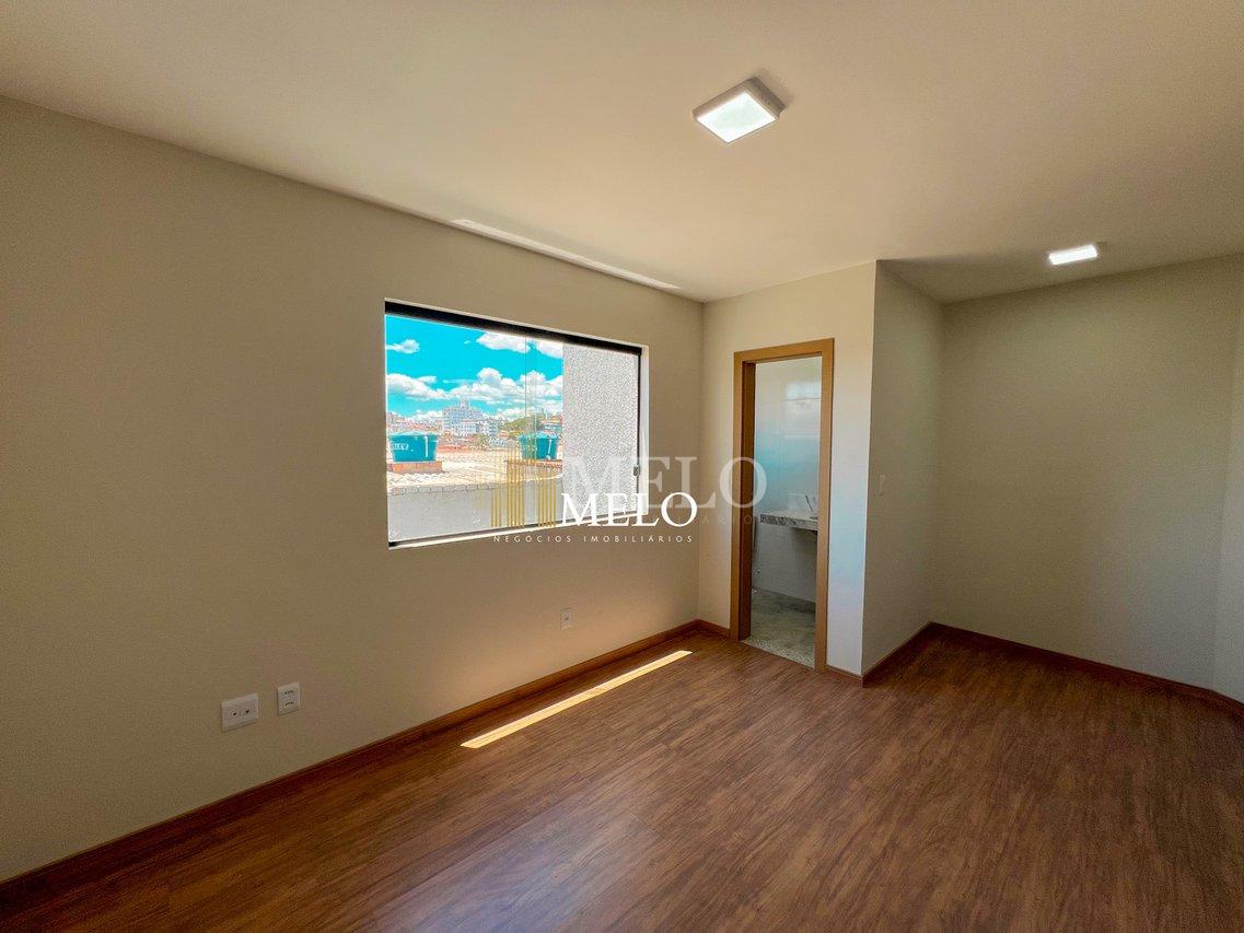 Belíssima casa Duplex a venda no Santa Mônica por R$819.900,00 - Belo Horizonte - 