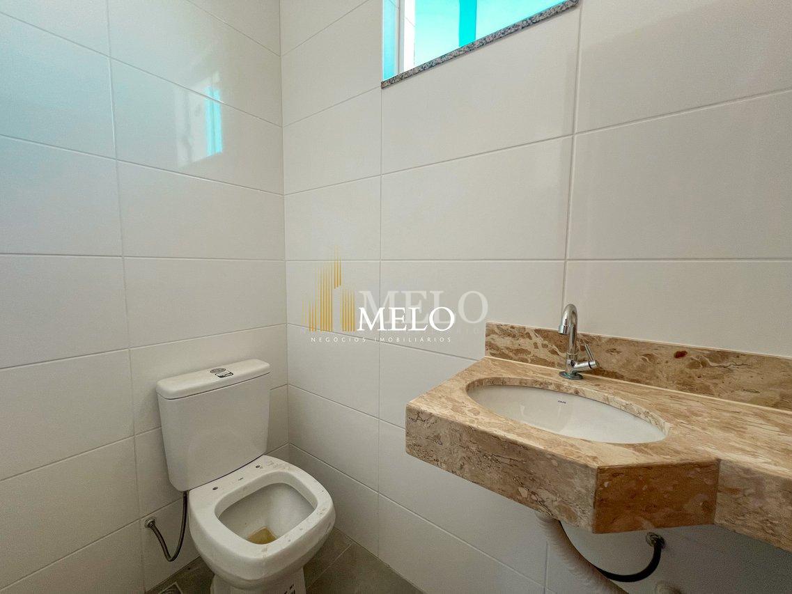 Excelente Cobertura à venda no Heliópolis por R$750.000,00 - Belo Horizonte - 