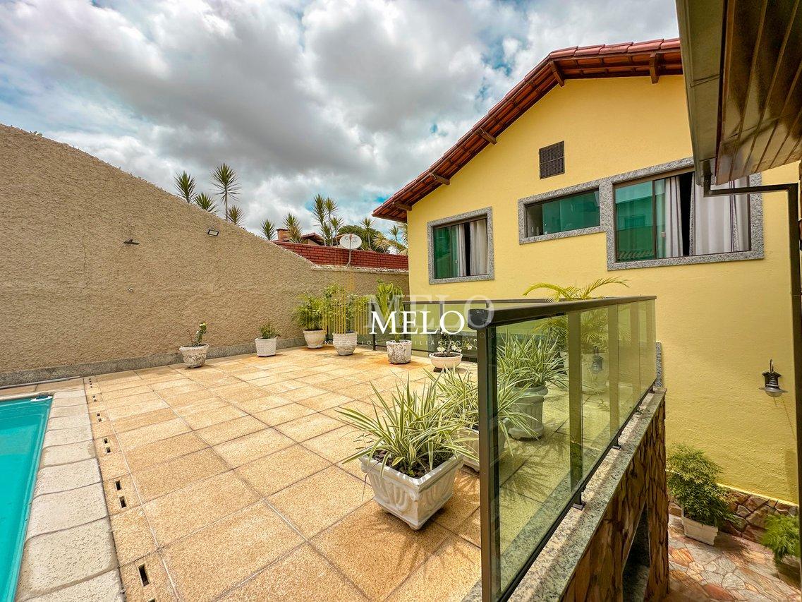 Belíssima casa a venda no Santa Branca por R$1.450.000,00 - Belo Horizonte - 