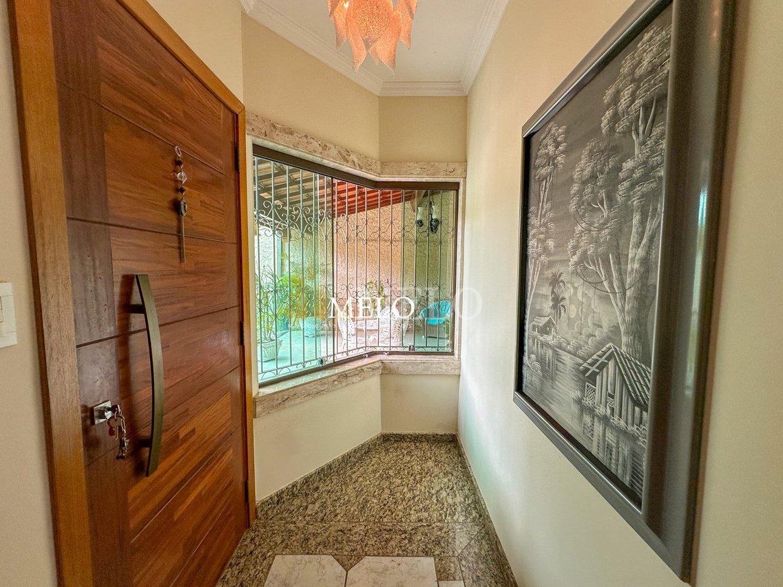 Belíssima casa a venda no Santa Branca por R$1.450.000,00 - Belo Horizonte - 