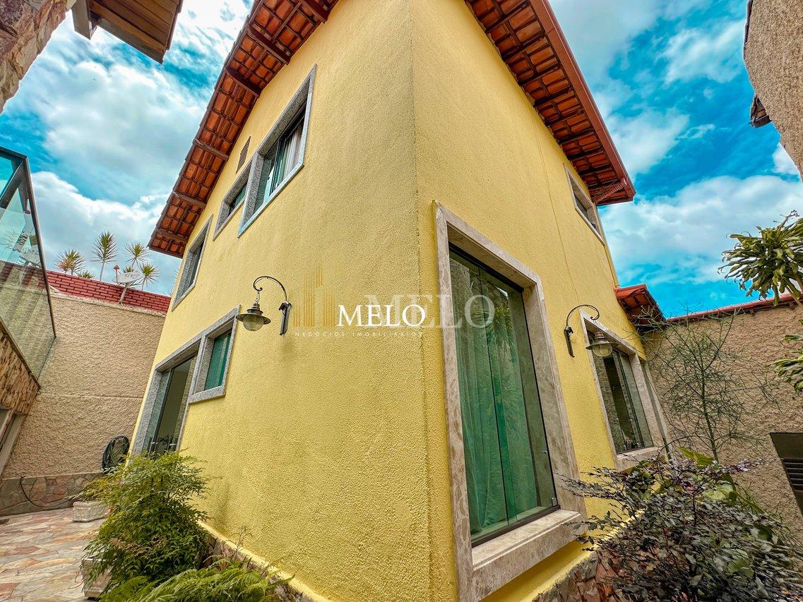 Belíssima casa a venda no Santa Branca por R$1.450.000,00 - Belo Horizonte - 