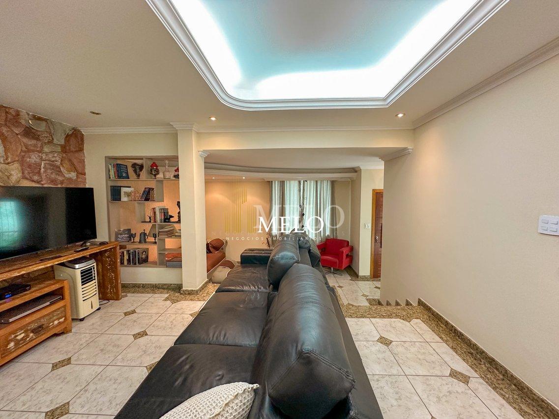 Belíssima casa a venda no Santa Branca por R$1.450.000,00 - Belo Horizonte - 